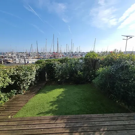 Apartament Face Au Port - Vue - Jardin - Wifi - Menage - 4 Pers *